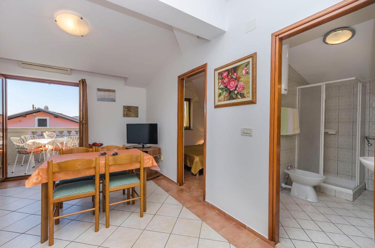 סרימה Apartments Villa Estella מראה חיצוני תמונה